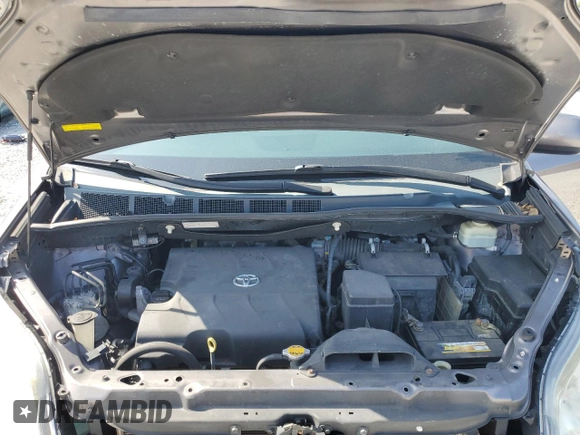 2015 Toyota Sienna XLE with VIN 5TDYK3DCXFS672544, listed as a Copart auction lot 52135735 with 181,780 mi miles and Salvage Title. Bid and sale history available at carsss.com. Image 12.