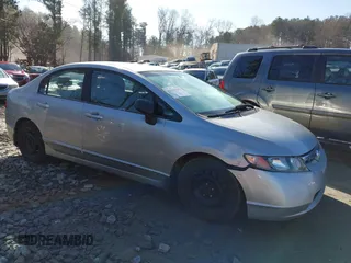 2006 Honda Civic LX z VIN 1HGFA16556L111894, wystawiony jako IAAI lot #41443692 z przebiegiem 280 229 mil mil oraz . Historia ofert i sprzedaży dostępna na DreamBid. Obrazek 13.