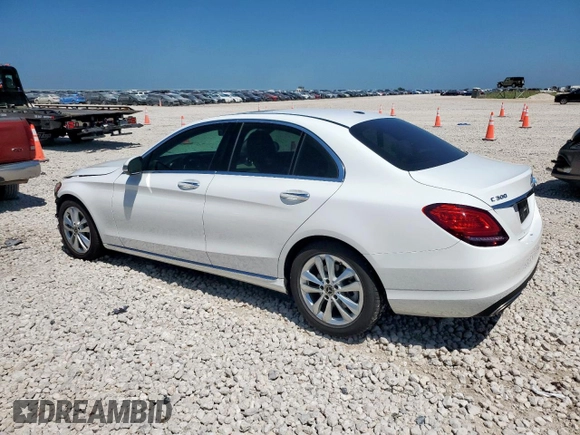 2019 Mercedes-Benz C 300 with VIN 55SWF8DB7KU283213, listed as a Copart auction lot 57432015 with 83,667 mi miles and Salvage title. Bid and sale history available at DreamBid. Image 2.