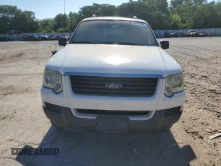 2006 Ford Explorer XLS с VIN 1FMEU72E66ZA18210, выставлен на аукционе Copart как лот 85884684 с пробегом 145 472 миль миль и Списание • Salvage title. История ставок и продаж доступна на DreamBid. Изображение 5.