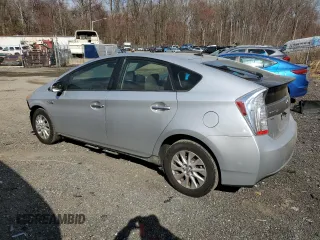 2013 Toyota Prius with VIN JTDKN3DPXD3045017, listed as a Copart auction lot 50218405 with 158,809 mi miles and Salvage Title. Bid and sale history available at DreamBid. Image 2.