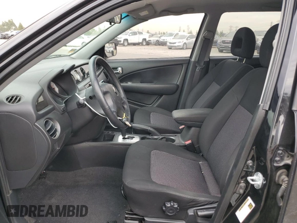 2006 Mitsubishi Outlander SE with VIN JA4LX41F36U052222, listed as a Copart auction lot 65640484 with 167,989 mi miles and Salvage Title. Bid and sale history available at carsss.com. Image 7.