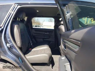 2024 Honda CR-V Hybrid Sport-L with VIN 7FARS6H87RE064666, listed as a IAAI auction lot 41825765 with 8,434 mi miles. Bid and sale history available at carsss.com. Image 8.