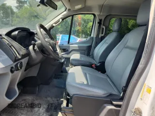 2019 Ford Transit Passenger XL с VIN 1FBZX2YMXKKA65245, выставлен на аукционе Copart как лот 62299015 с пробегом Не указан миль и Чистый • Clean title. История ставок и продаж доступна на DreamBid. Изображение 7.
