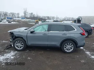 2025 Honda CR-V EX-L with VIN 5J6RS4H7XSL007236, listed as a IAAI auction lot 41556084 with 2,828 mi miles and . Bid and sale history available at DreamBid. Image 14.