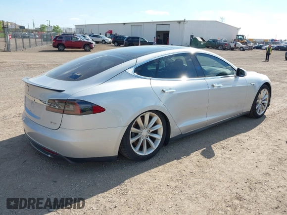 2012 Tesla Model S Performance with VIN 5YJSA1DP3CFP01348, listed as a IAAI auction lot 42185490 with 181,217 mi miles and . Bid and sale history available at DreamBid. Image 4.