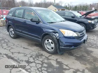 2011 Honda CR-V LX with VIN JHLRE4H38BC029698, listed as a IAAI auction lot 42021803 with 92,071 mi miles. Bid and sale history available at carsss.com. Image 1.
