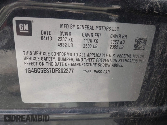 2013 Buick LaCrosse Leather with VIN 1G4GC5E37DF292377, listed as a IAAI auction lot 42062015 with 233,696 mi miles. Bid and sale history available at carsss.com. Image 9.