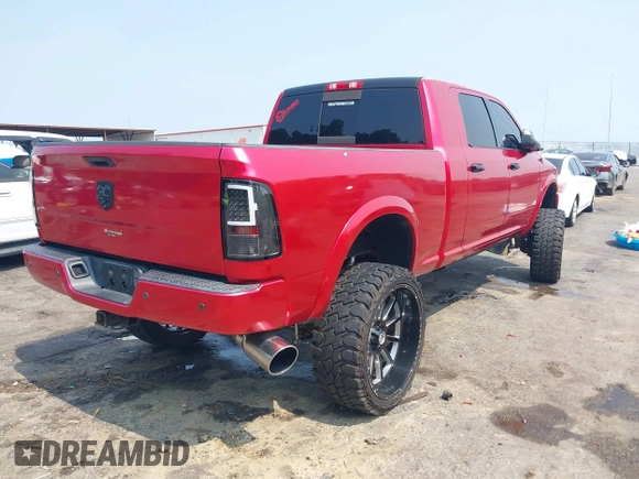 2018 Ram 2500 Laramie with VIN 3C6UR5NL4JG101943, listed as a IAAI auction lot 42351027 with 79,807 mi miles and . Bid and sale history available at DreamBid. Image 4.