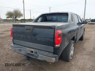 2004 Chevrolet Avalanche Z66 with VIN 3GNEC12T04G173178, listed as a IAAI auction lot 41304949 with 278,996 mi miles and . Bid and sale history available at DreamBid. Image 4.