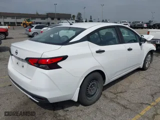 2020 Nissan Versa S with VIN 3N1CN8DV6LL837123, listed as a IAAI auction lot 41865016 with 60,365 mi miles. Bid and sale history available at carsss.com. Image 4.