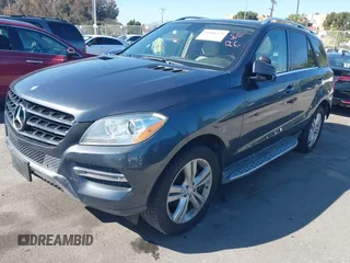 2013 Mercedes-Benz M 350 with VIN 4JGDA5JB3DA193378, listed as a IAAI auction lot 41806370 with 144,744 mi miles and . Bid and sale history available at DreamBid. Image 2.