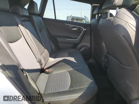 2024 Toyota RAV4 Hybrid XSE с VIN 2T3E6RFV2RW061726, выставлен на аукционе Copart как лот 62136645 с пробегом 22 680 миль миль и Списание • Salvage title. История ставок и продаж доступна на DreamBid. Изображение 11.