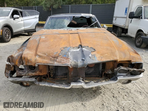 1971 Oldsmobile Cutlass with VIN 342571M217077, listed as a Copart auction lot 74833304 with Not Provided miles and Salvage Title. Bid and sale history available at DreamBid. Image 5.
