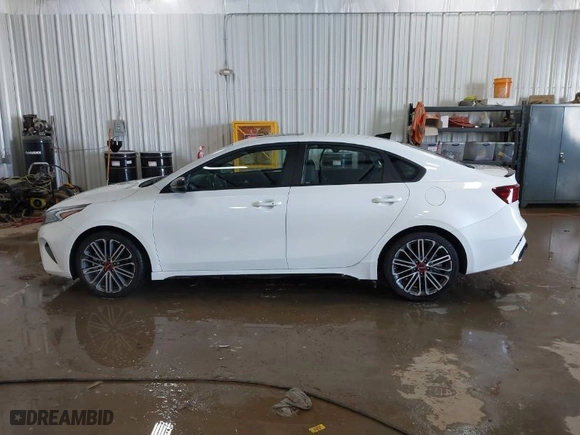 2024 Kia Forte GT with VIN 3KPF44AC9RE840345, listed as a IAAI auction lot 41587528 with 2,920 mi miles. Bid and sale history available at carsss.com. Image 14.