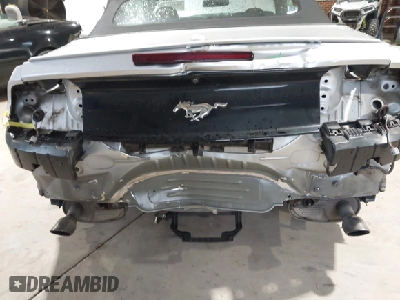 2018 Ford Mustang EcoBoost Premium with VIN 1FATP8UH2J5156459, listed as a IAAI auction lot 41963538 with 109,450 mi miles and . Bid and sale history available at carsss.com. Image 6.