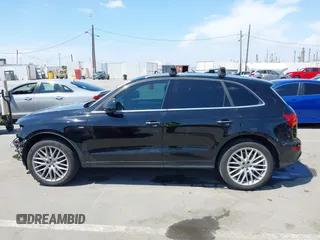 2017 Audi Q5 Premium Plus z VIN WA1M2AFP6HA061312, wystawiony jako IAAI lot #42180628 z przebiegiem 80 669 mil mil oraz . Historia ofert i sprzedaży dostępna na DreamBid. Obrazek 15.