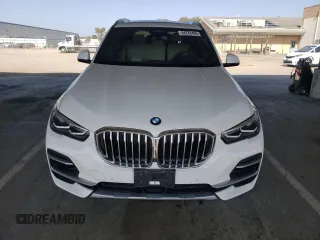 2022 BMW X5 xDrive40i z VIN 5UXCR6C0XN9L83285, wystawiony jako Copart lot #56176995 z przebiegiem 30 779 mil mil oraz Szkoda całkowita • Salvage title. Historia ofert i sprzedaży dostępna na DreamBid. Obrazek 5.