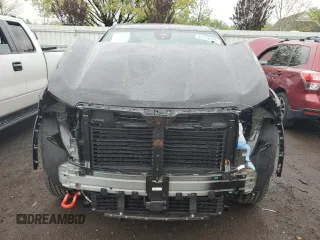 2024 GMC Acadia AWD AT4 z VIN 1GKENPKS8RJ231092, wystawiony jako Copart lot #55136345 z przebiegiem 3800 mil mil oraz Szkody całkowita. Historia ofert i sprzedaży dostępna na DreamBid. Obrazek 5.