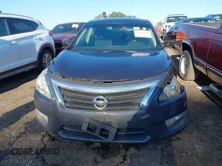 2013 Nissan Altima SV with VIN 1N4AL3AP6DC199929, listed as a IAAI auction lot 42019830 with 187,392 mi miles and . Bid and sale history available at carsss.com. Image 12.