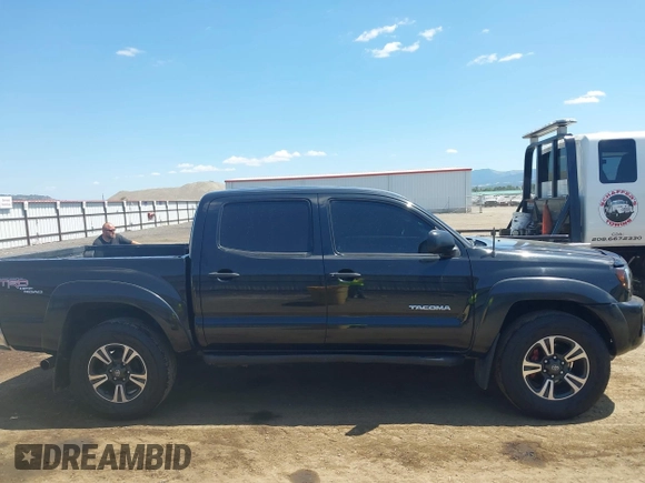 2006 Toyota Tacoma with VIN 5TELU42N26Z271569, listed as a IAAI auction lot 42671914 with 123,344 mi miles and . Bid and sale history available at DreamBid. Image 13.