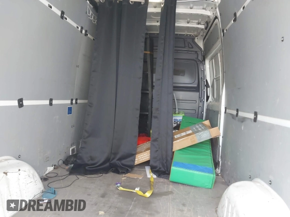 2013 Freightliner Sprinter с VIN WDYPE8CC9D5809594, выставлен на аукционе IAAI как лот 42479186 с пробегом 384 939 миль миль и . История ставок и продаж доступна на DreamBid. Изображение 8.