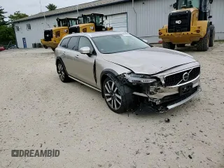 2023 Volvo V90 Ultimate with VIN YV4062NC5P1165587, listed as a Copart auction lot 57703405 with 27,860 mi miles and Salvage title. Bid and sale history available at DreamBid. Image 13.