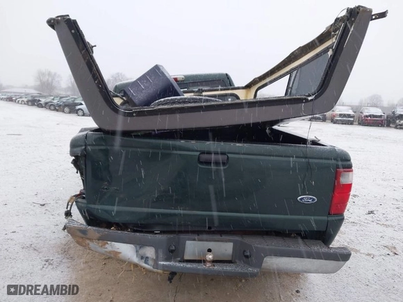 2002 Ford Ranger XL Fleet with VIN 1FTZR45E52PA21624, listed as a IAAI auction lot 41077157 with 167,166 mi miles. Bid and sale history available at carsss.com. Image 16.