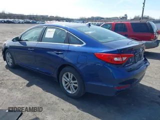 2015 Hyundai Sonata SE z VIN 5NPE24AF7FH158728, wystawiony jako IAAI lot #41841372 z przebiegiem 128 948 mil mil oraz . Historia ofert i sprzedaży dostępna na DreamBid. Obrazek 3.