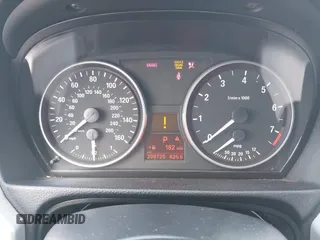 2007 BMW 3 Series 328i with VIN WBAVA33597PV67611, listed as a IAAI auction lot 41856072 with 209,720 mi miles and . Bid and sale history available at DreamBid. Image 7.