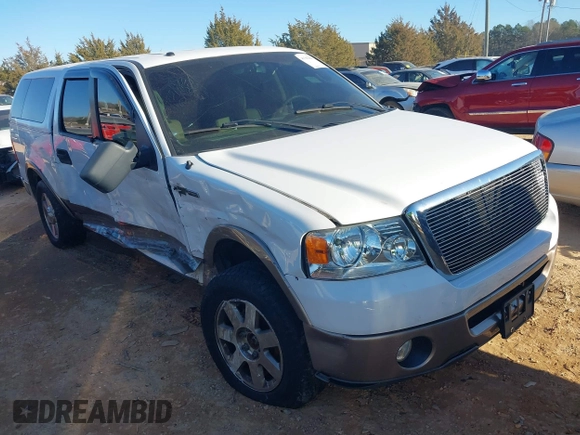 2006 Ford F-150 XLT with VIN 1FTPW12V86KC17174, listed as a IAAI auction lot 41362847 with 136,397 mi miles. Bid and sale history available at carsss.com. Image 1.