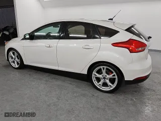 2015 Ford Focus Titanium with VIN 1FADP3N25FL381575, listed as a Copart auction lot 44588145 with 108,683 mi miles and Clean Title. Bid and sale history available at carsss.com. Image 2.