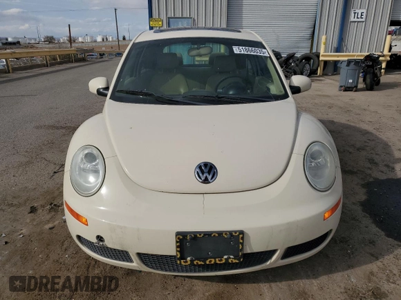 2006 Volkswagen Beetle с VIN 3VWRW31C56M411980, выставлен на аукционе Copart как лот 51866035 с пробегом 167 541 миль миль и Списание • Salvage title. История ставок и продаж доступна на DreamBid. Изображение 5.