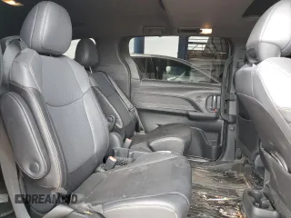 2024 Toyota Sienna LE z VIN 5TDCSKFC9RS122614, wystawiony jako Copart lot #51087125 z przebiegiem 32 148 mil mil oraz Szkoda całkowita • Salvage title. Historia ofert i sprzedaży dostępna na DreamBid. Obrazek 11.