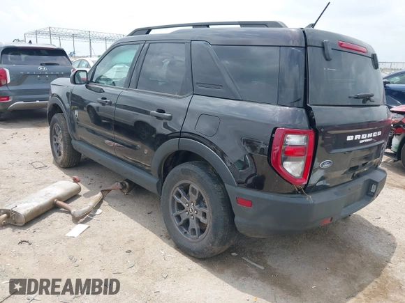 2021 Ford Bronco Sport Big Bend z VIN 3FMCR9B69MRB03931, wystawiony jako IAAI lot #42262087 z przebiegiem 28 170 mil mil oraz . Historia ofert i sprzedaży dostępna na DreamBid. Obrazek 3.
