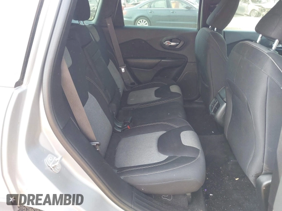 2015 Jeep Cherokee Sport с VIN 1C4PJMAB6FW662609, выставлен на аукционе IAAI как лот 42501537 с пробегом 182 800 миль миль и . История ставок и продаж доступна на DreamBid. Изображение 8.