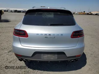 2018 Porsche Macan S with VIN WP1AB2A5XJLB32797, listed as a Copart auction lot 65082395 with 84,453 mi miles and Salvage title. Bid and sale history available at DreamBid. Image 6.