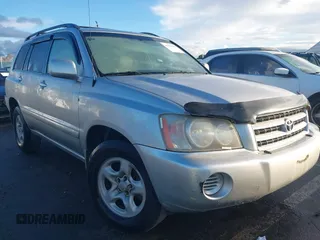 2002 Toyota Highlander with VIN JTEGD21A720041763, listed as a IAAI auction lot 41324491 with 126,905 mi miles and . Bid and sale history available at DreamBid. Image 1.