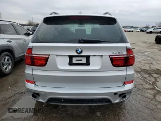 2011 BMW X5 35i with VIN 5UXZV4C5XBL405046, listed as a Copart auction lot 84447124 with 180,936 mi miles and Clean Title. Bid and sale history available at carsss.com. Image 6.