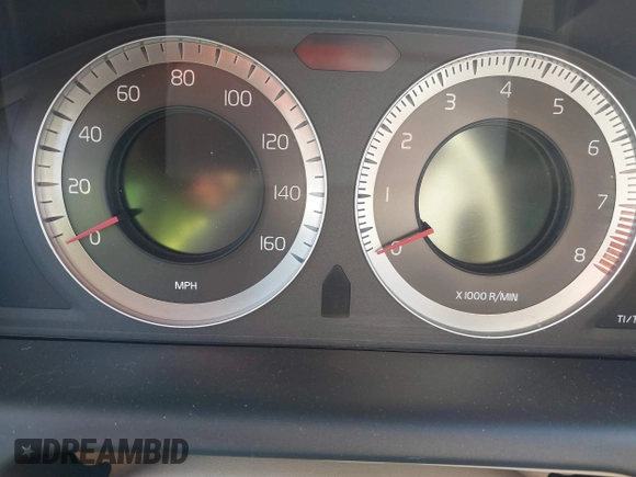 2010 Volvo XC60 3.0T z VIN YV4992DZ7A2019276, wystawiony jako IAAI lot #41459498 z przebiegiem Nie podano mil oraz . Historia ofert i sprzedaży dostępna na DreamBid. Obrazek 7.