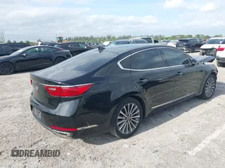 2018 Kia Cadenza Premium with VIN KNALB4J18J5120345, listed as a IAAI auction lot 42079048 with 46,371 mi miles. Bid and sale history available at carsss.com. Image 4.
