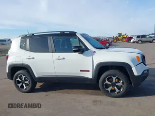 2022 Jeep Renegade Trailhawk with VIN ZACNJDC12NPN60910, listed as a IAAI auction lot 40921024 with 39,791 mi miles and . Bid and sale history available at DreamBid. Image 13.