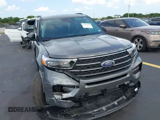 2023 Ford Explorer XLT с VIN 1FMSK7DH3PGC09225, выставлен на аукционе IAAI как лот 42396660 с пробегом 18 552 миль миль и . История ставок и продаж доступна на DreamBid. Изображение 6.