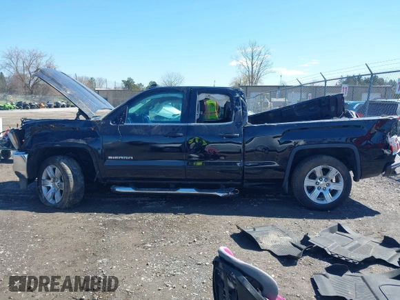 2019 GMC Sierra 1500 SLE z VIN 2GTV2MEC5K1105649, wystawiony jako IAAI lot #42039152 z przebiegiem 68 640 mil mil oraz . Historia ofert i sprzedaży dostępna na DreamBid. Obrazek 15.