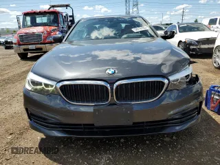 2019 BMW 5 Series 530i xDrive z VIN WBAJA7C51KG911480, wystawiony jako Copart lot #58219105 z przebiegiem 67 557 mil mil oraz Szkoda całkowita • Salvage title. Historia ofert i sprzedaży dostępna na DreamBid. Obrazek 5.