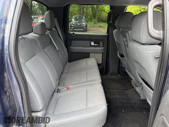 2014 Ford F-150 XL with VIN 1FTFW1ET9EFB16013, listed as a Copart auction lot 55620795 with 231,203 mi miles and Clean Title. Bid and sale history available at carsss.com. Image 6.