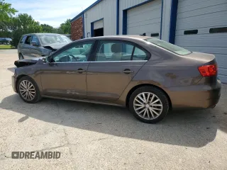 2011 Volkswagen Jetta SEL с VIN 3VWLX7AJ0BM359581, выставлен на аукционе Copart как лот 56222225 с пробегом 195 871 миль миль и Чистый • Clean title. История ставок и продаж доступна на DreamBid. Изображение 2.
