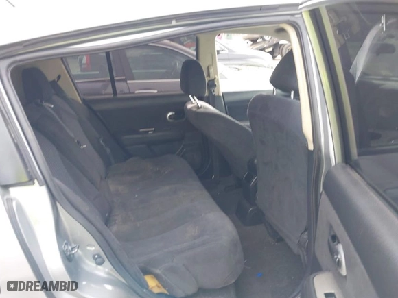 2011 Nissan Versa 1.8 S with VIN 3N1BC1CP2BL485409, listed as a IAAI auction lot 41595888 with 207,121 mi miles. Bid and sale history available at carsss.com. Image 8.