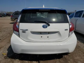 2016 Toyota Prius One with VIN JTDKDTB33G1122331, listed as a Copart auction lot 53670105 with 61,211 mi miles and Clean Title. Bid and sale history available at carsss.com. Image 6.