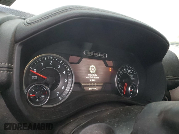 2019 Ram 2500 z VIN 3C6UR5KJ0KG571309, wystawiony jako Copart lot #86151134 z przebiegiem 76 444 mil mil oraz Szkoda całkowita • Salvage title. Historia ofert i sprzedaży dostępna na DreamBid. Obrazek 9.